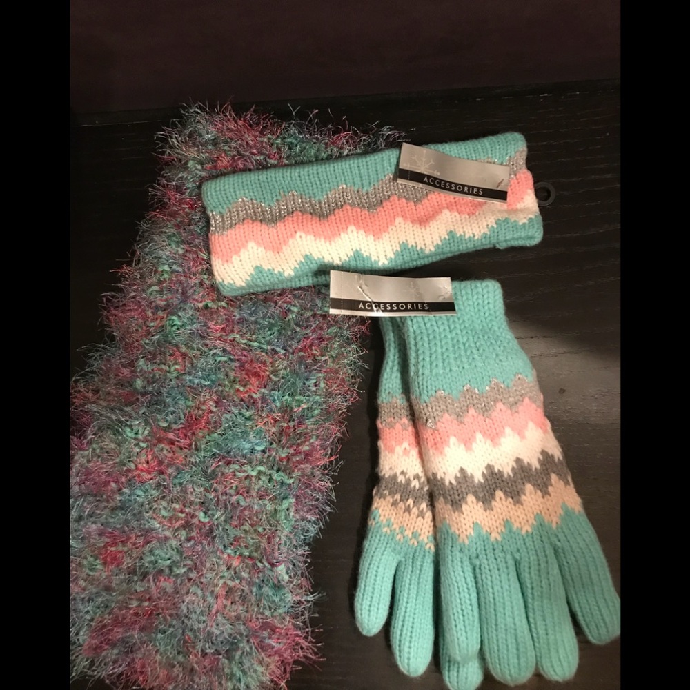 BRAND NEW Headband, glove & Scarf Set